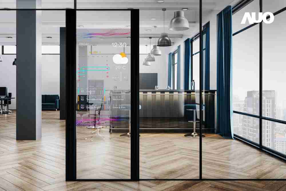 60吋Micro LED透明窗屏显示器，，，，可依需求调整并延伸应用于不同场域，，，，包括汽车侧窗或家庭玄关、、、智慧橱窗、、商业展示等面向，，，，提供丰富的信息娱乐内容